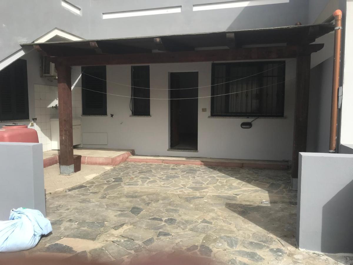 Casa Camere Pistis อัสเซมินิ ภายนอก รูปภาพ