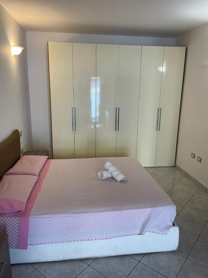 Casa Camere Pistis อัสเซมินิ ภายนอก รูปภาพ