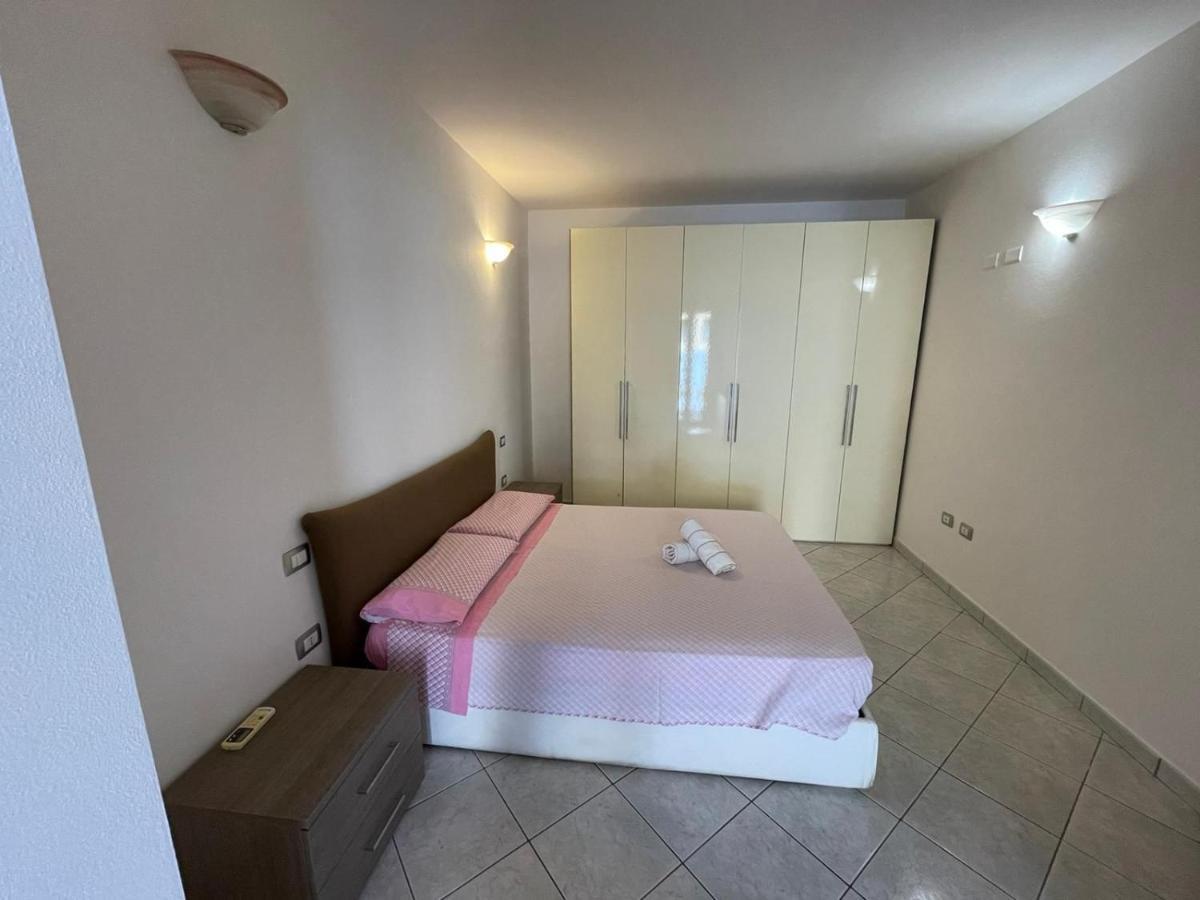 Casa Camere Pistis อัสเซมินิ ภายนอก รูปภาพ